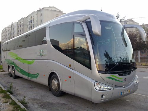 Autocarro de 70 lugares